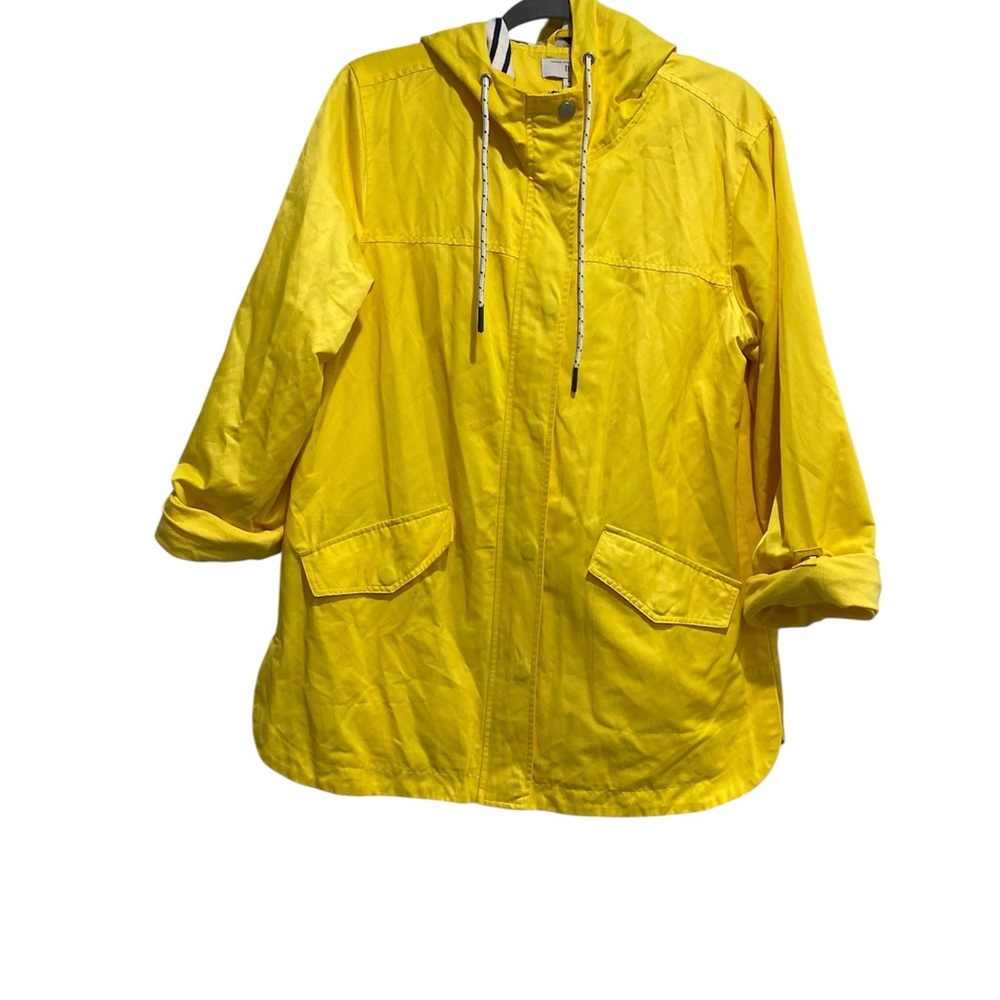 MB MAINSTREAM BOUTIQUE Women’s Bright Yellow Hooded Raincoat Medium